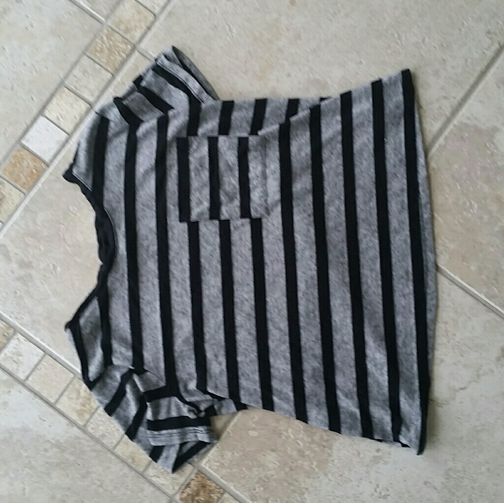 Black and Gray Striped Pocket Tee